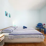 Сasa de vacaciones Easyliving House Near Zadar