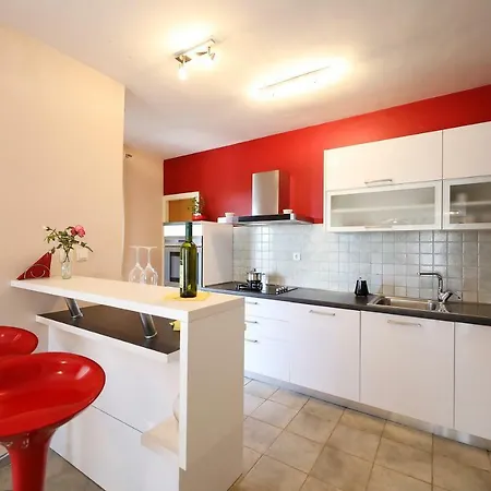 別荘 Easyliving House Near Zadar *
