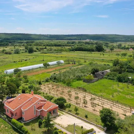 Easyliving House Near Zadar ポセダリェ