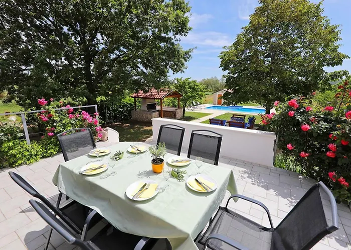 Easyliving House Near Zadar Дом отдыха