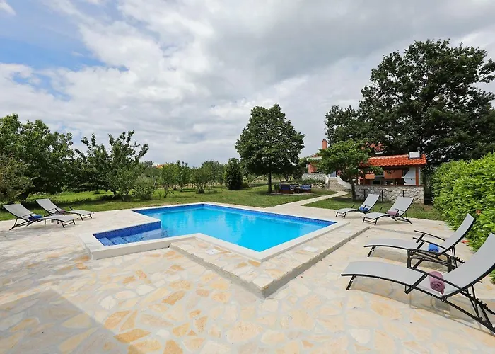 Easyliving House Near Zadar بيت للعطل